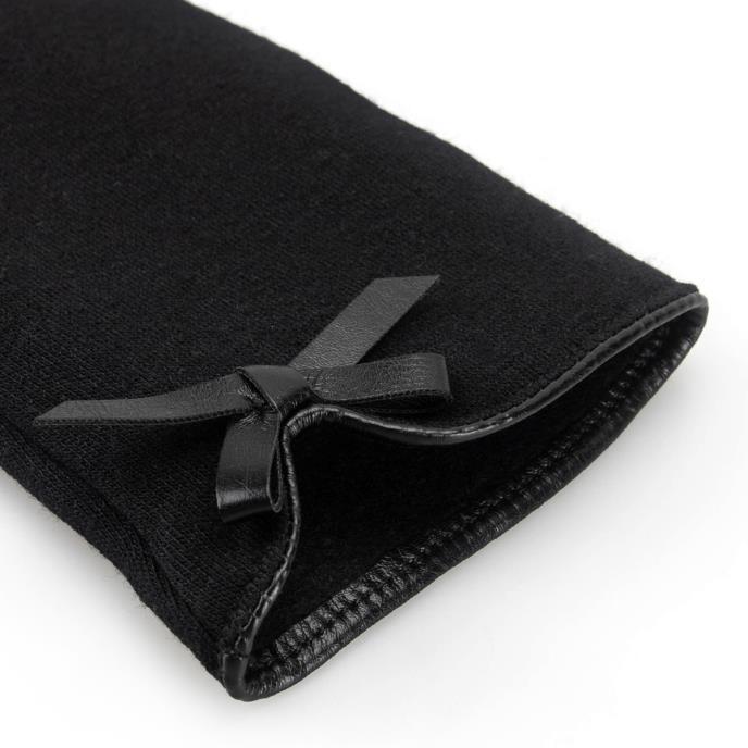 Isotoner® Ladies Thermal Glove With Bow Detail Black Extra Image 5